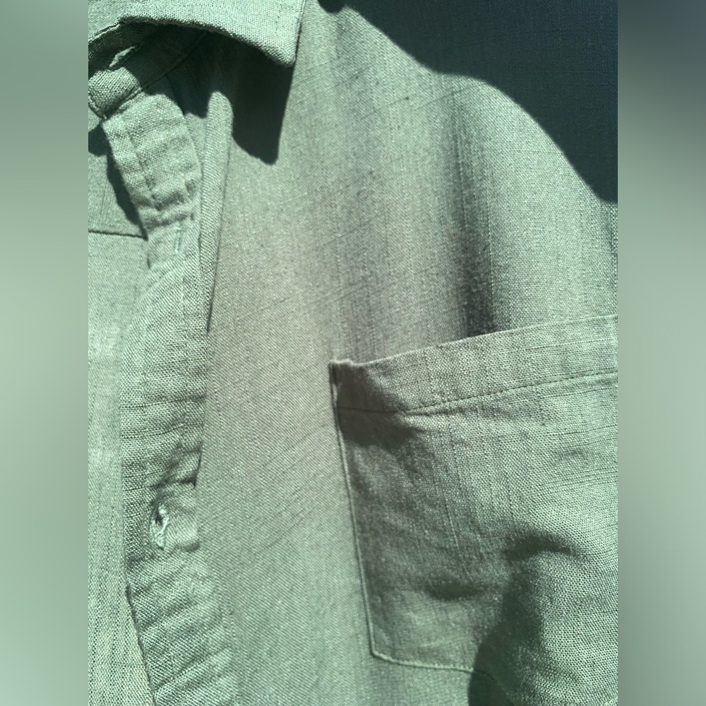 CooFandy Men's Rayon Linen button down green Shirt - Picture 7 of 9